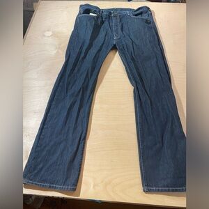 501 Levi Button Fly Jeans 40 x 32 (DB)